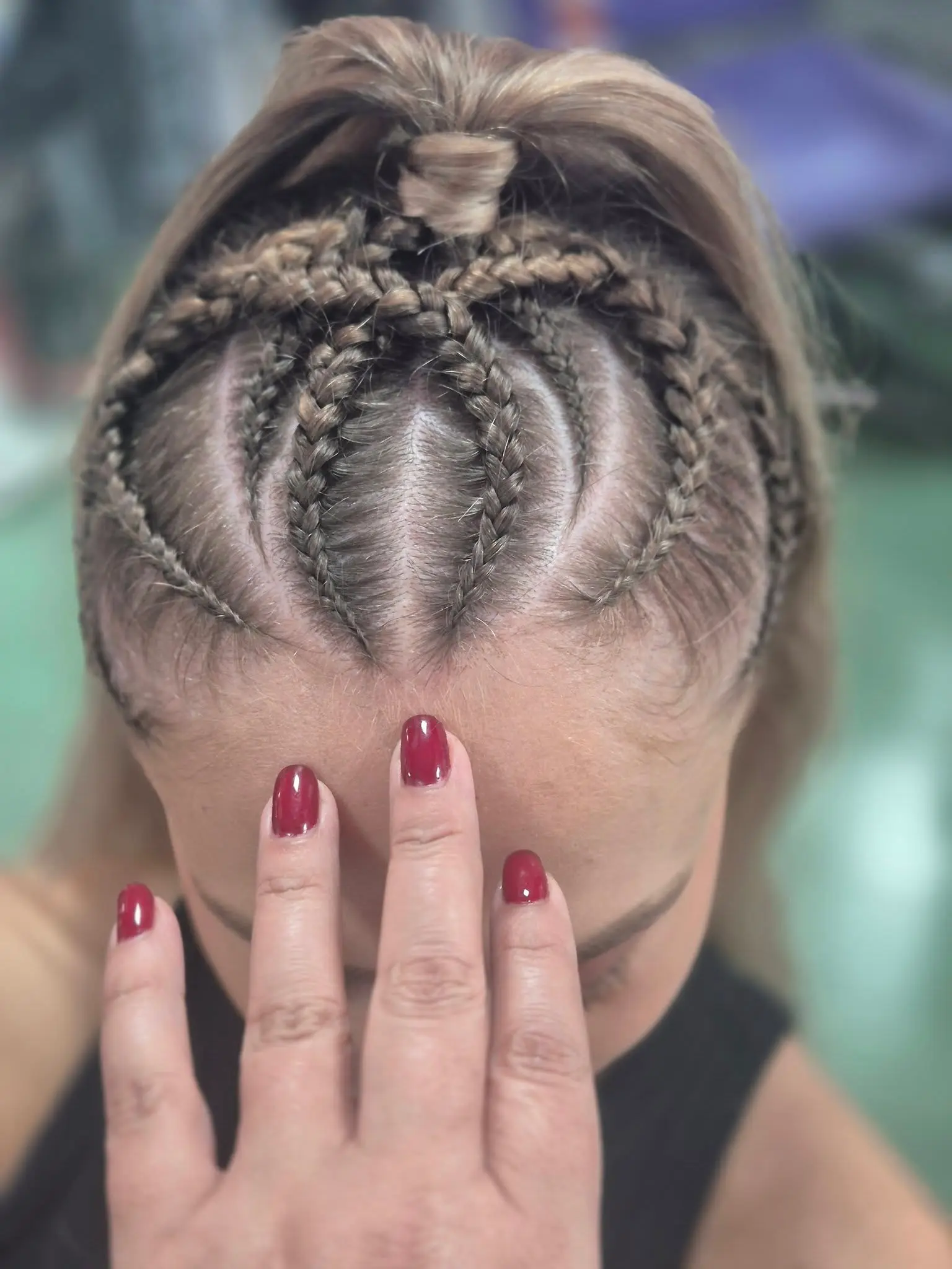 Servicio de peluquería en el salón de Áurea